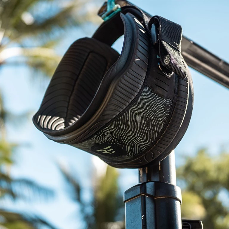 Ride Engine Vinaka Pro Wingboarding Harness V1 With Wing Hook Discounts Apply ! 7 Ride Engine Vinaka Pro Wingboarding Harness V1 With Wing Hook Discounts Apply ! - Image 5