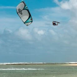 Naish S27 Pivot Freeride / Wave Kite - 50% Off Discounts Apply ! -Wind Rush Shop naish s27 pivot size bar 6