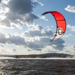 Ozone Edge V12 Freeride / Big Air / Race Kite Discounts Apply ! -Wind Rush Shop ozone edge v12 action 2