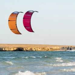 Ozone Edge V11 Freeride / Big Air / Race Kite - 20% Off Discounts Apply ! -Wind Rush Shop ozone edge v11 size bar 7