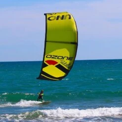 Ozone Uno V2 Inflatable Trainer Kite Only Discounts Apply ! -Wind Rush Shop ozone uno v2 size 5