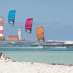 Ozone Zephyr V7 17m Lightwind Kite - 30% Off Last One - Yellow Discounts Apply ! 12 Ozone Zephyr V7 17m Lightwind Kite - 30% Off Last One - Yellow Discounts Apply ! -Wind Rush Shop ozone zephyr v7 bar 5